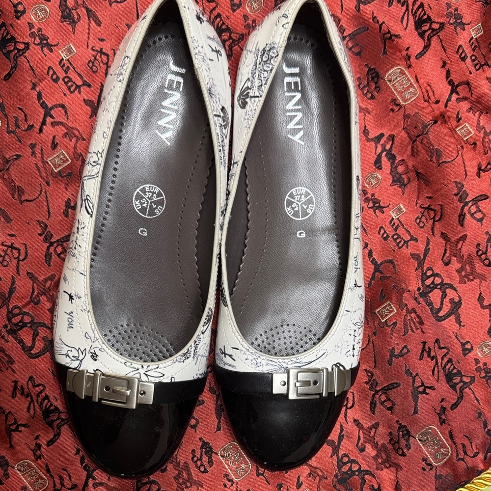 Ara Black and Cream Flats with Buckle Detail